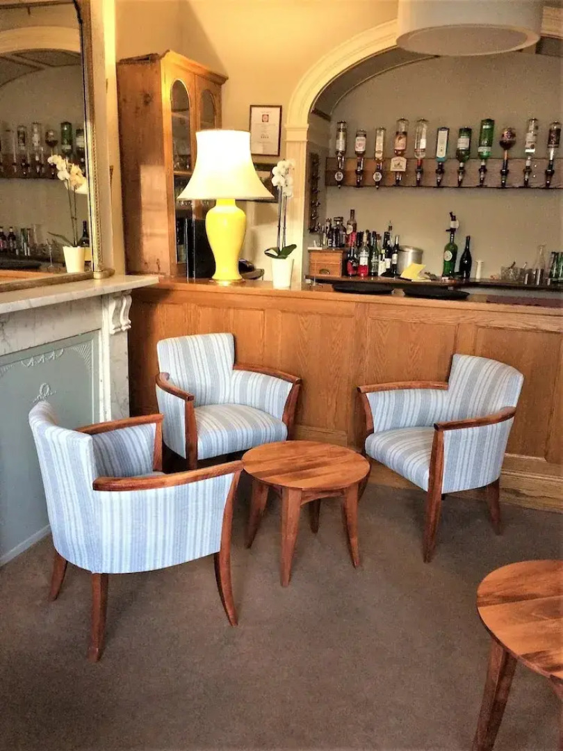 Peak Weavers Rooms & Restaurant