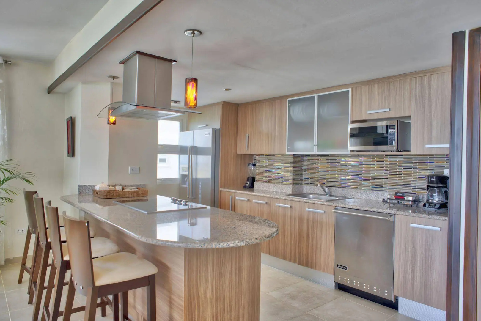 Xeliter Marbella, Juan Dolio