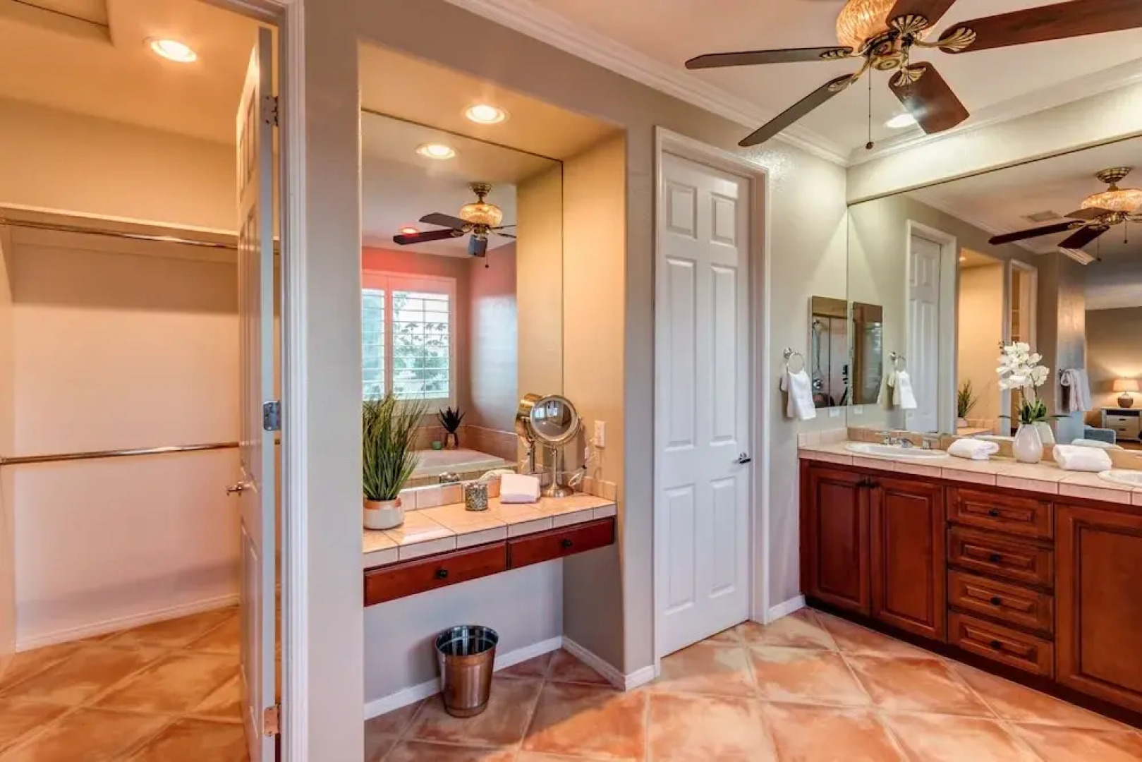 Palm Grove by AvantStay | 15mins From Coachella - Desert Villa - Sleeps 14