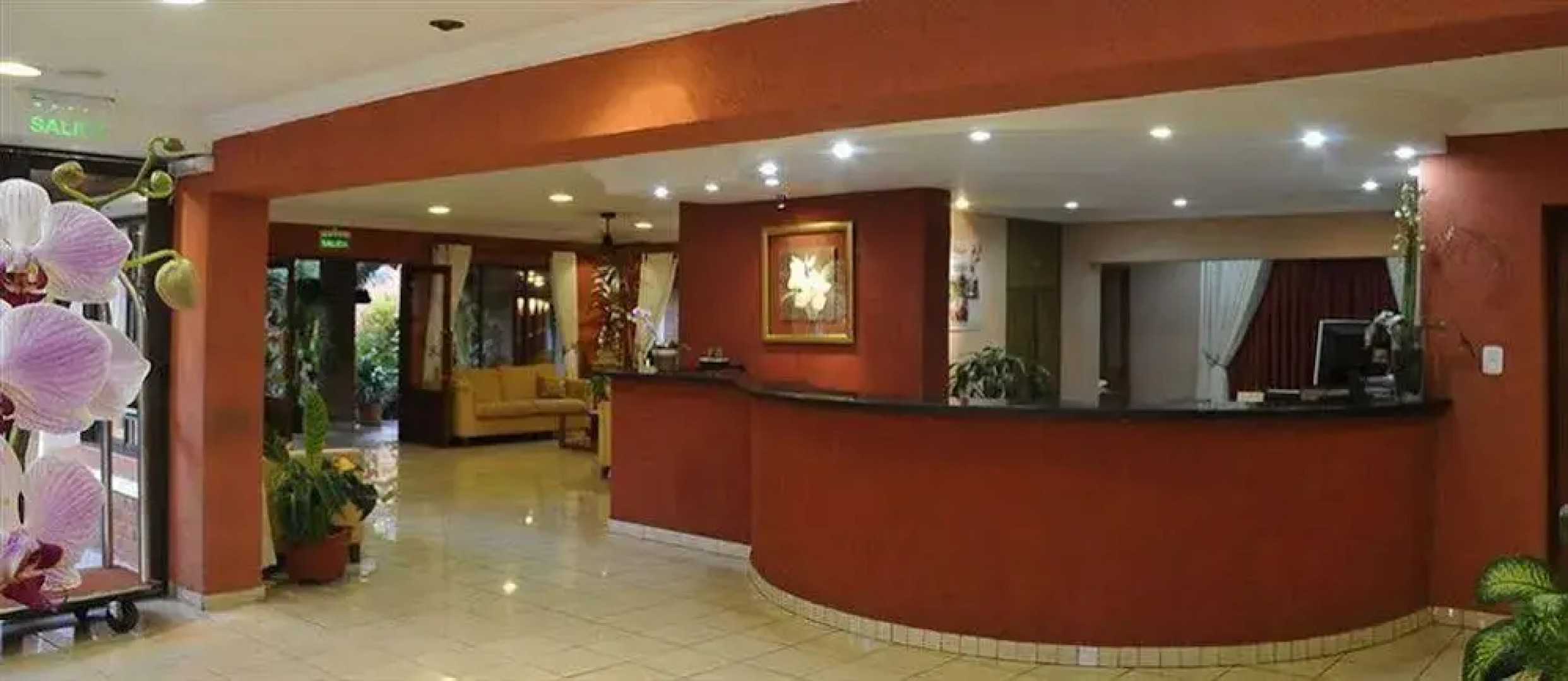 Orquideas Hotel & Cabañas