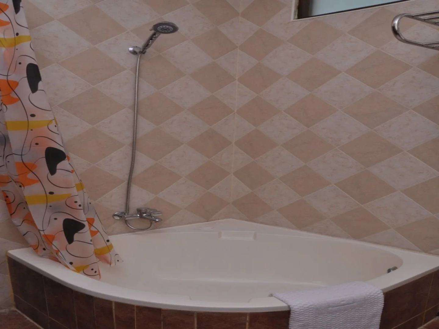 Lake Nest Bolgoda Resort