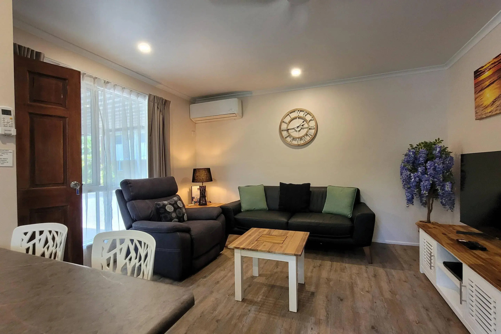 Comfort Resort Blue Pacific