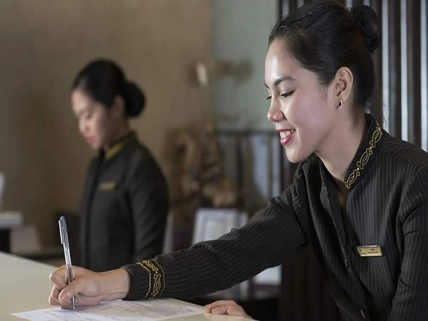 Lancaster Hotel by Central Flats