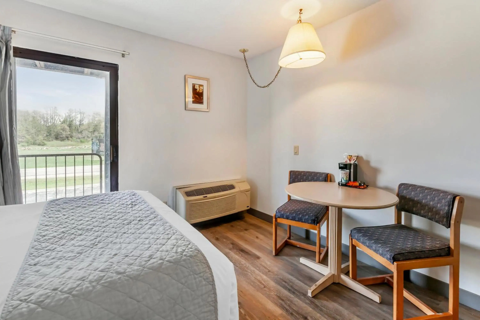 Polynesian Hotel & Suites Wisconsin Dells/Lake Delton