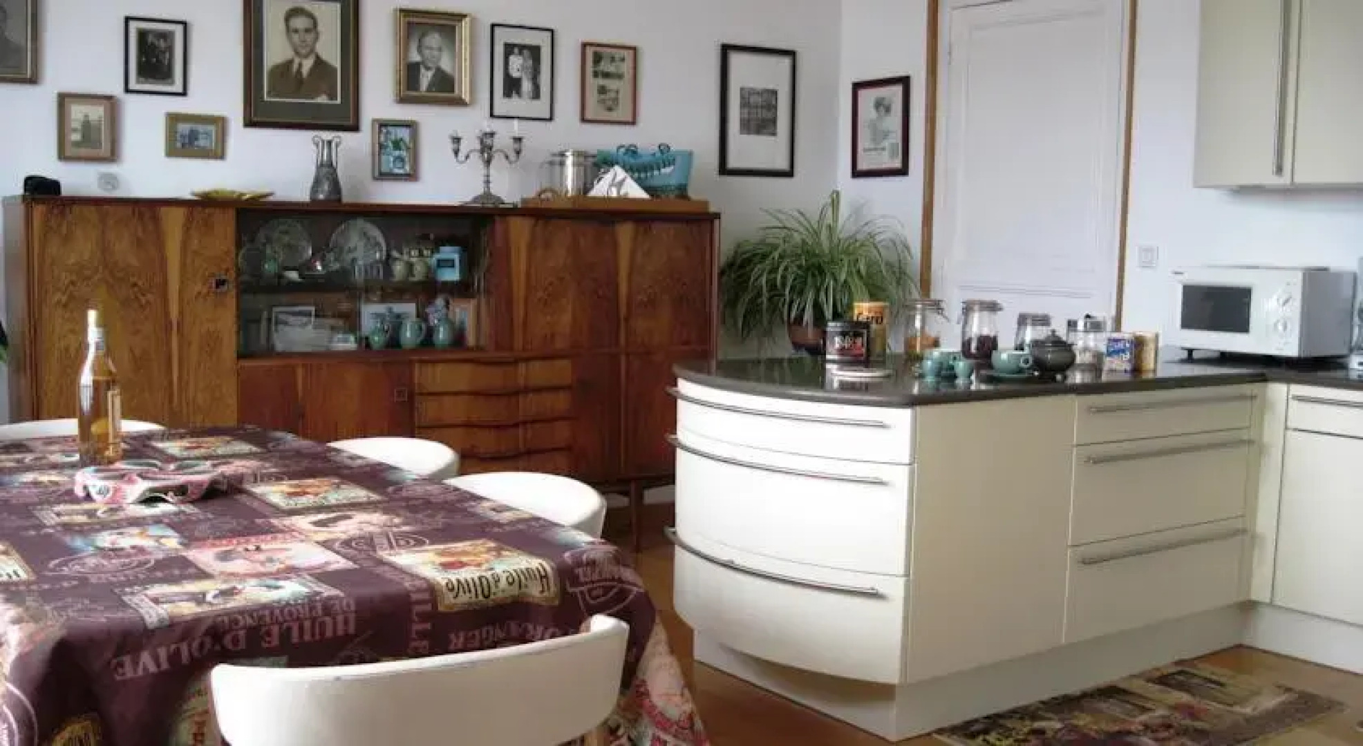 La Vieille Maison de La Douane