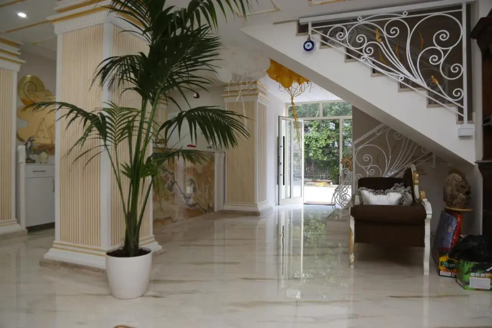 Pavarsia Beach Hotel