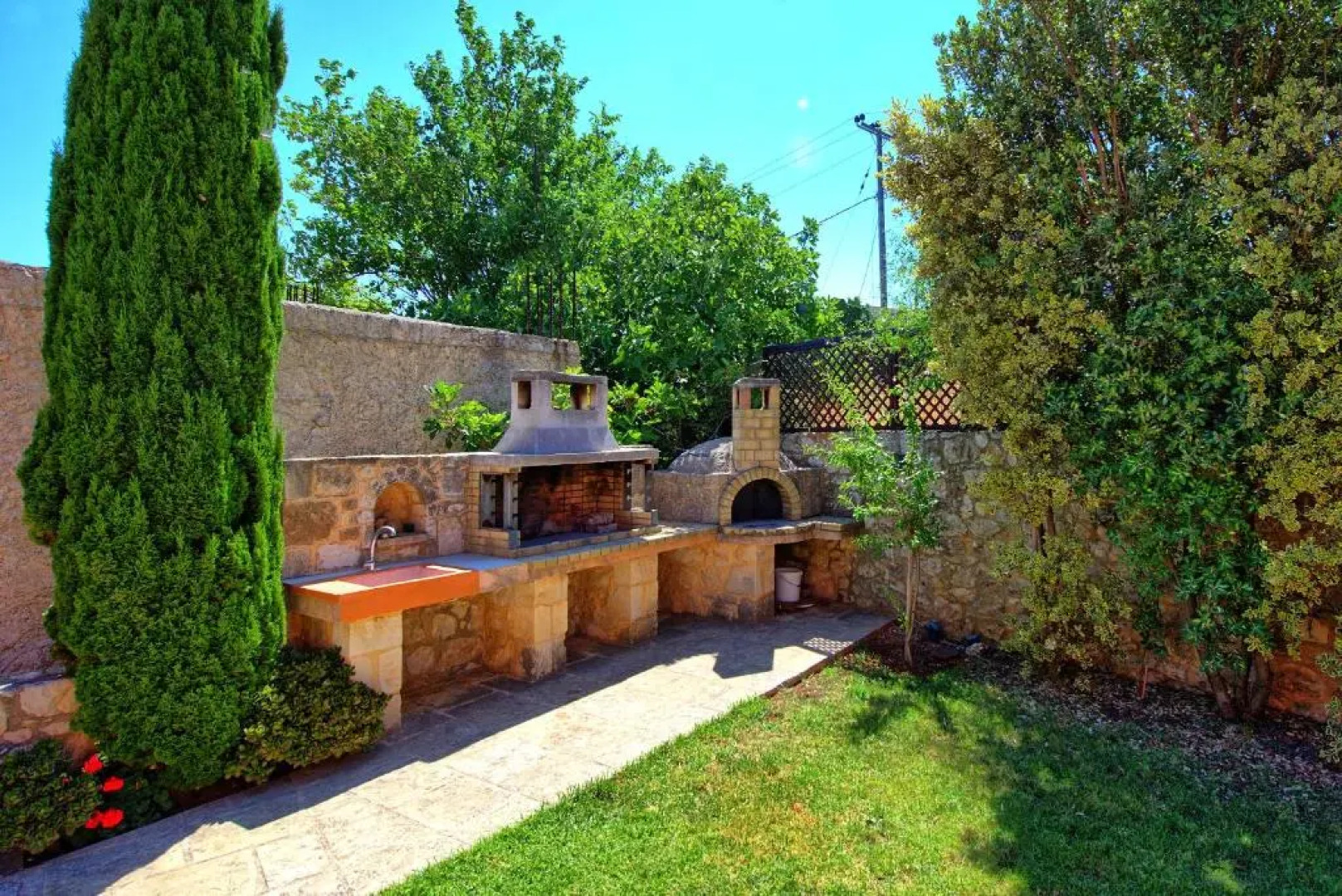 Villa Rodanthi by MediterraneanVillas