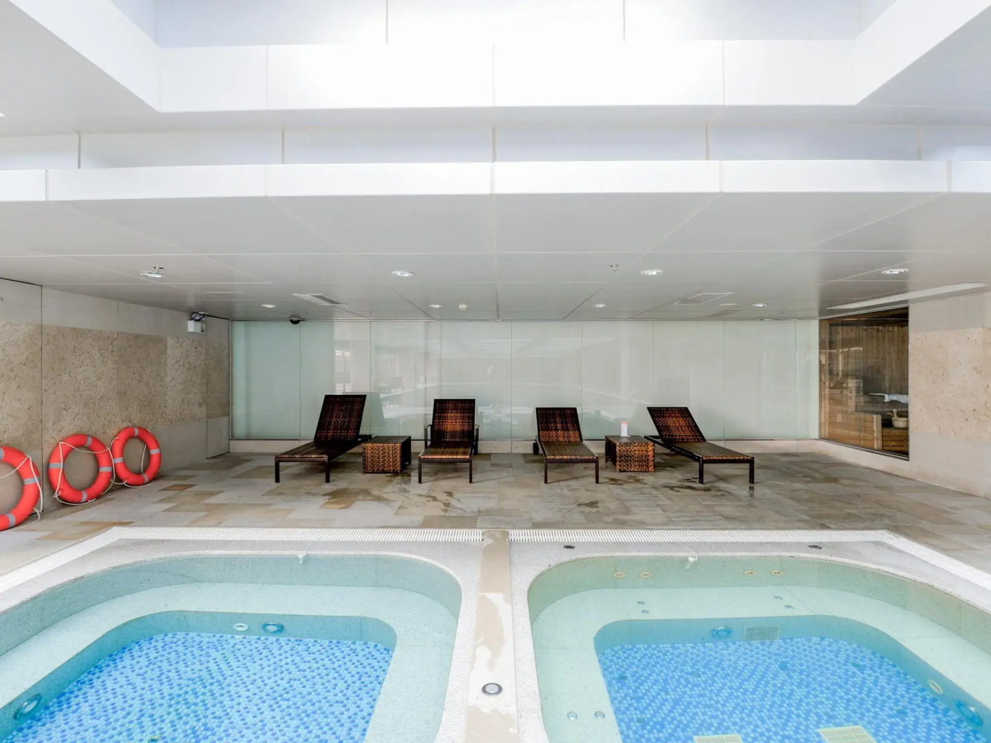 Parklane Hotel