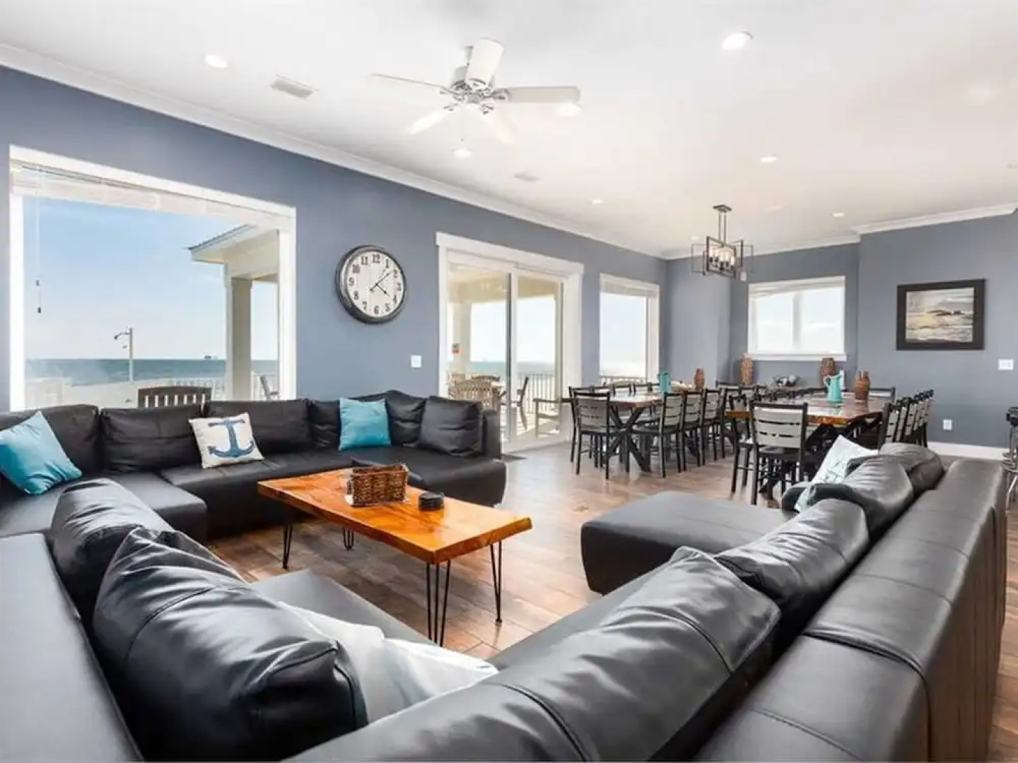 Shipwrecked by Meyer Vacation Rentals