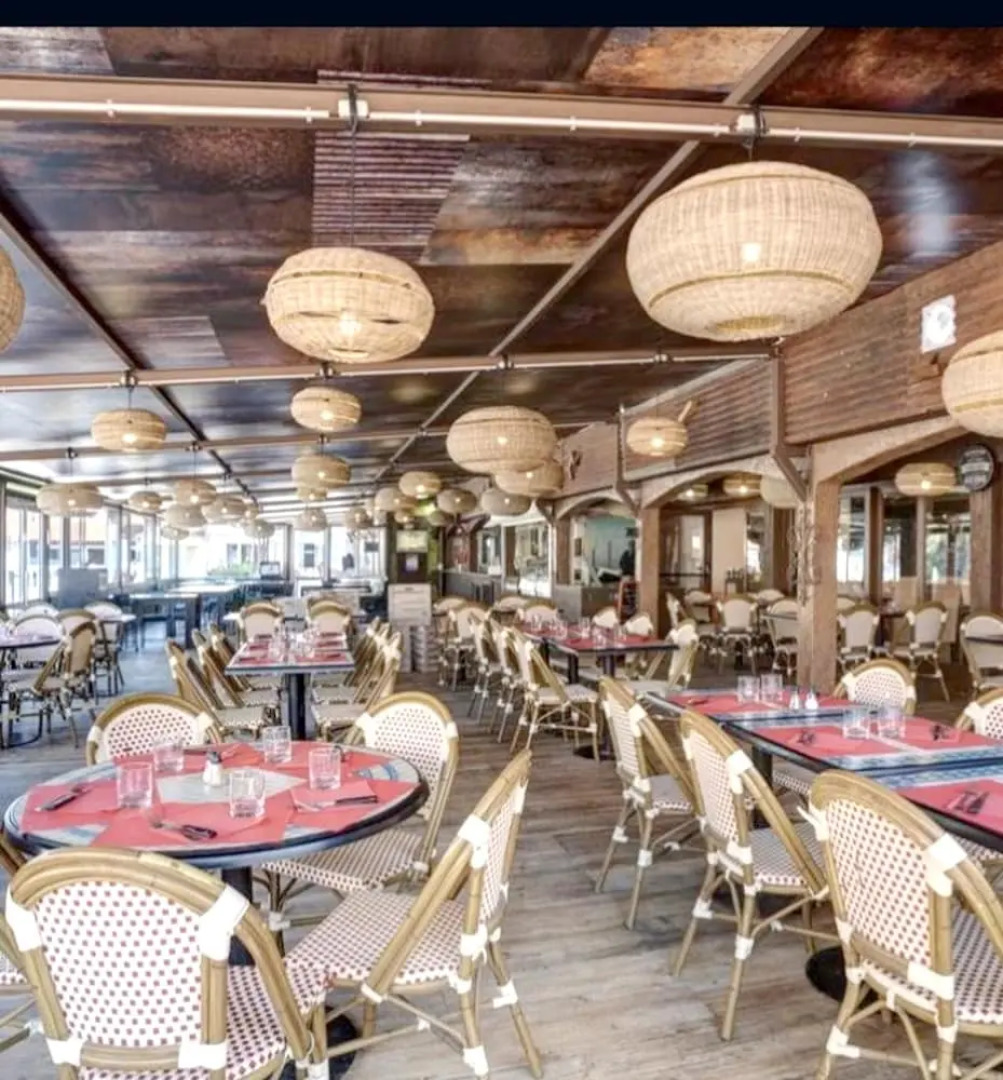 Bungalow With 3 Bedrooms in Puget-sur-argens, With Shared Pool and Furnished Garden