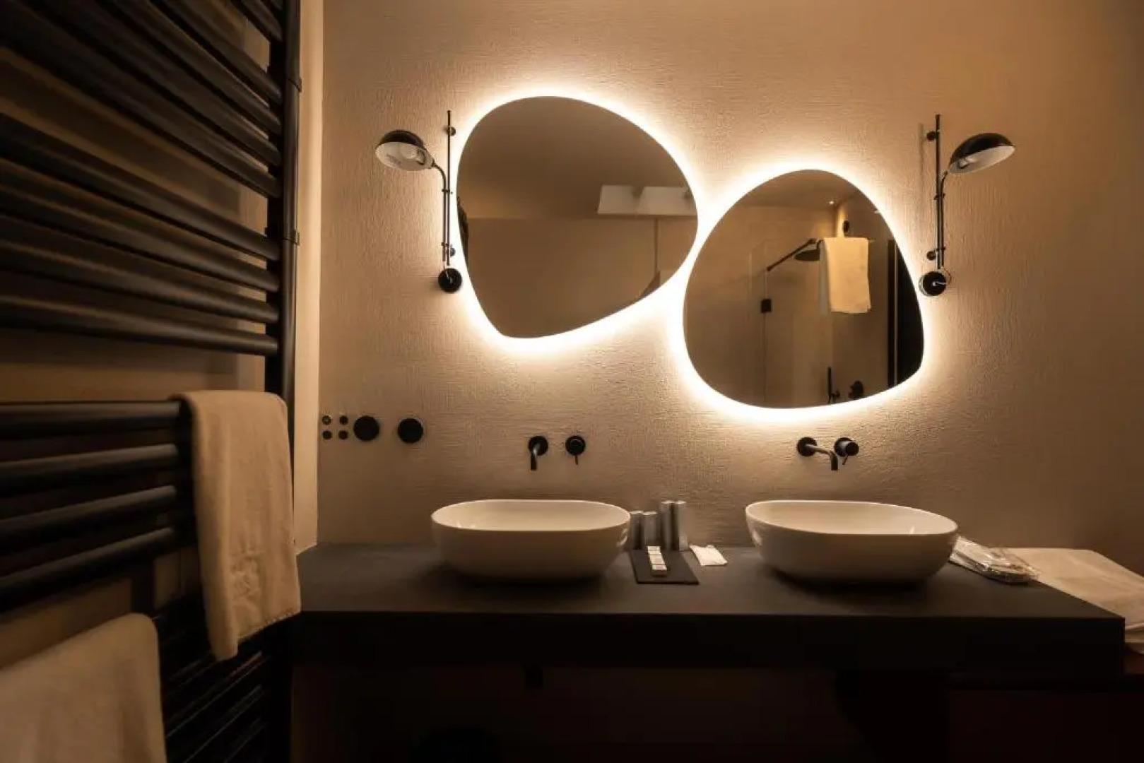 Locanda Moderna Carlambroeus