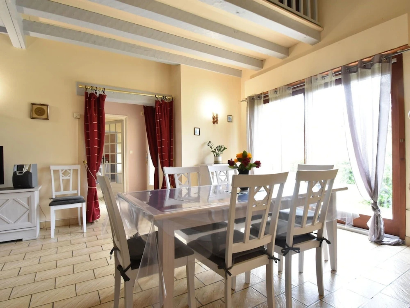 Gorgeous Villa in St. Julien-de-lampon With Private Pool & Centre Nearby