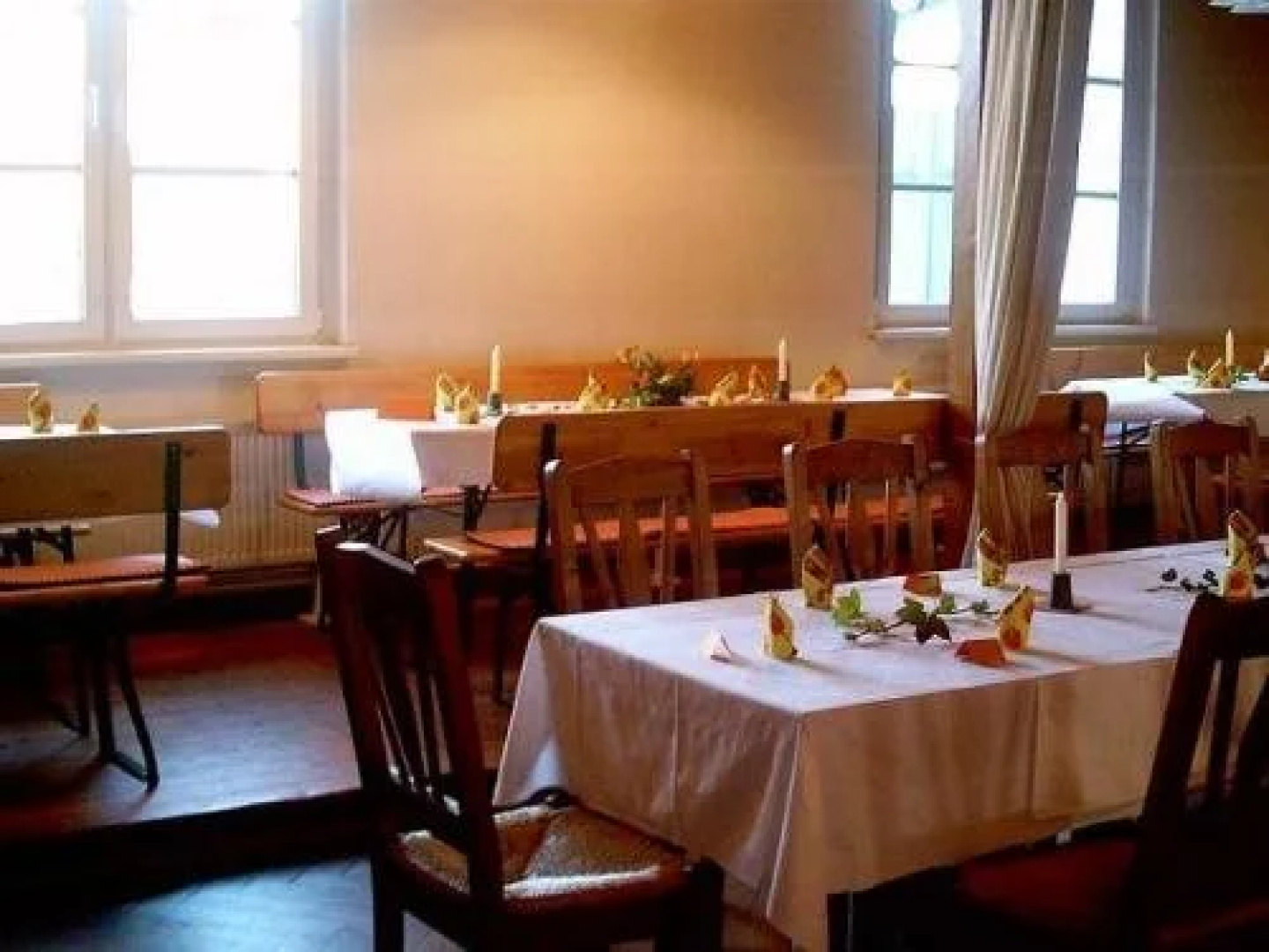 Hotel und Landgasthof zum Hahn