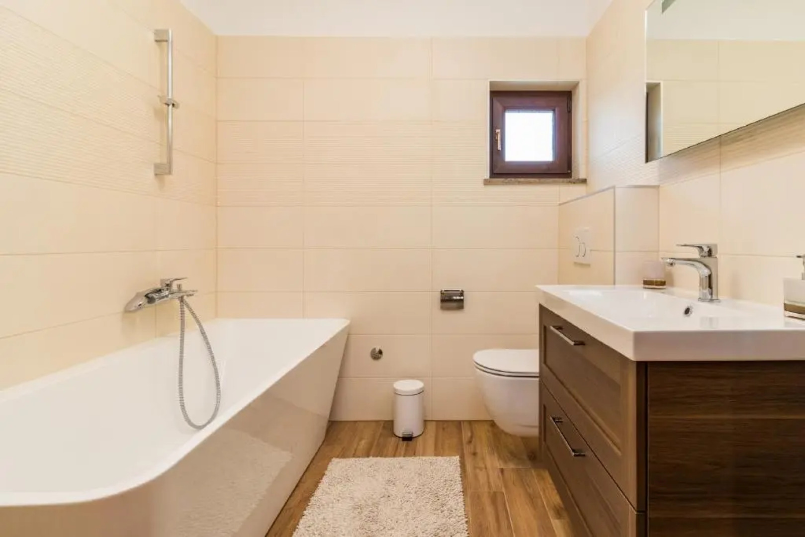 Charming villa Roma with private pool near Pula