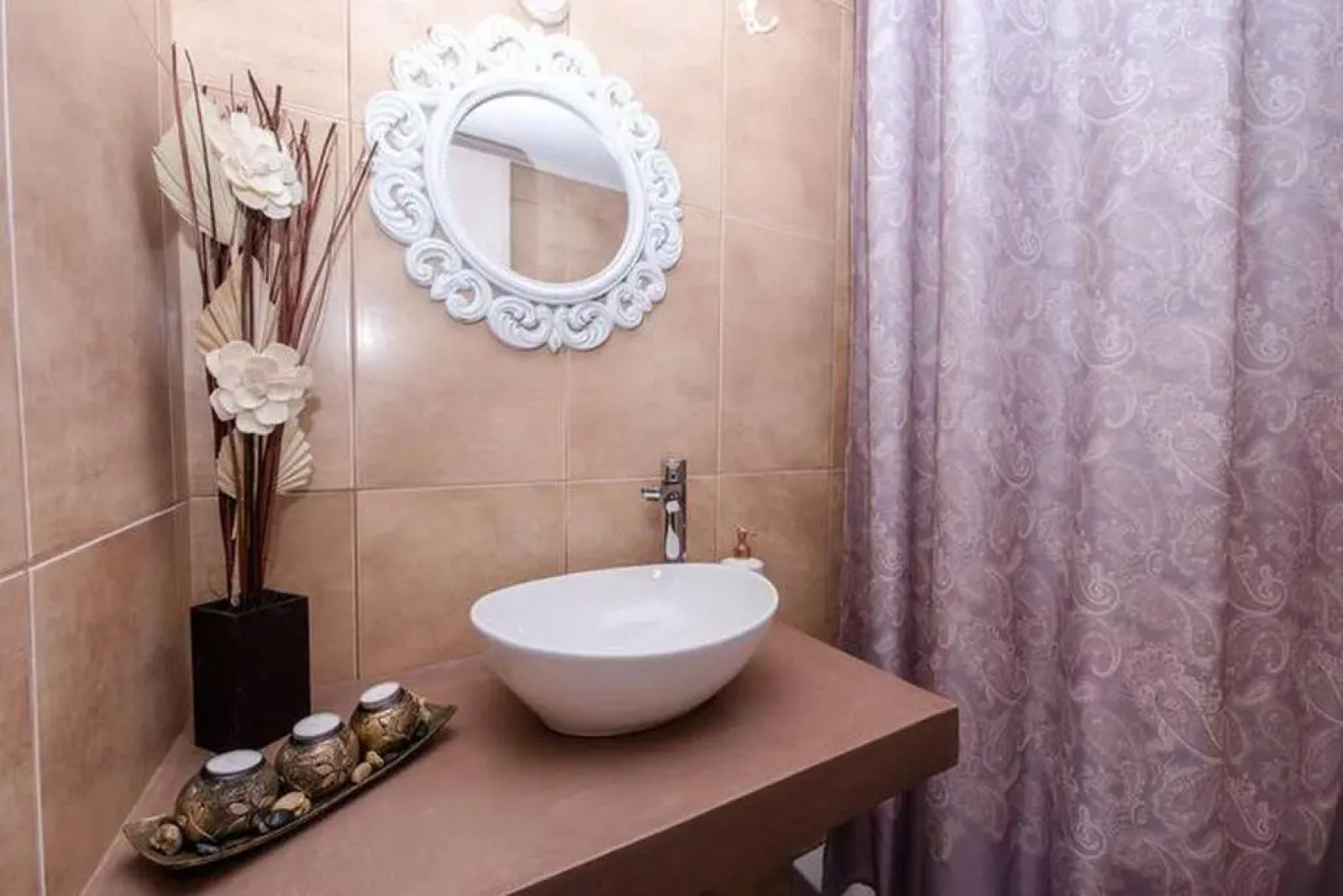 Eliora Studio & Aelia Apartment