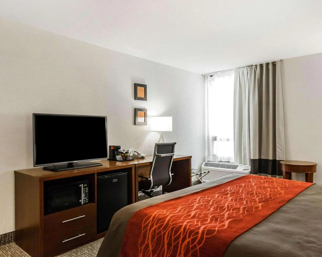 Spark by Hilton Denver East I 70