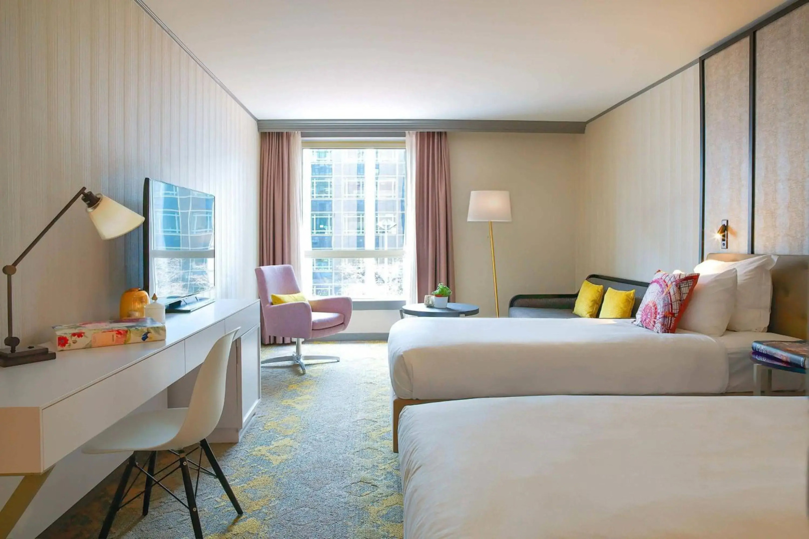 Renaissance Paris La Defense Hotel