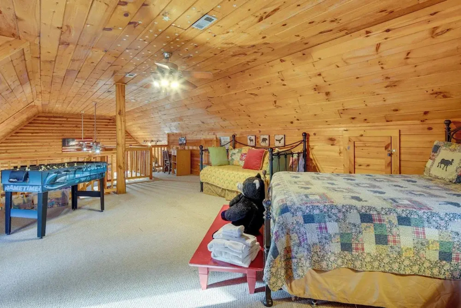 Pet-friendly Cabin w/ Loft: 5 Mi to Lake Lure!