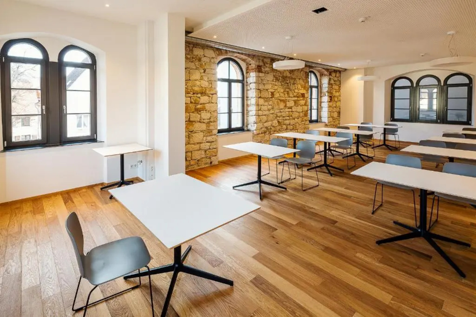 ALTES SPITAL Hotel Café Bar Restaurant