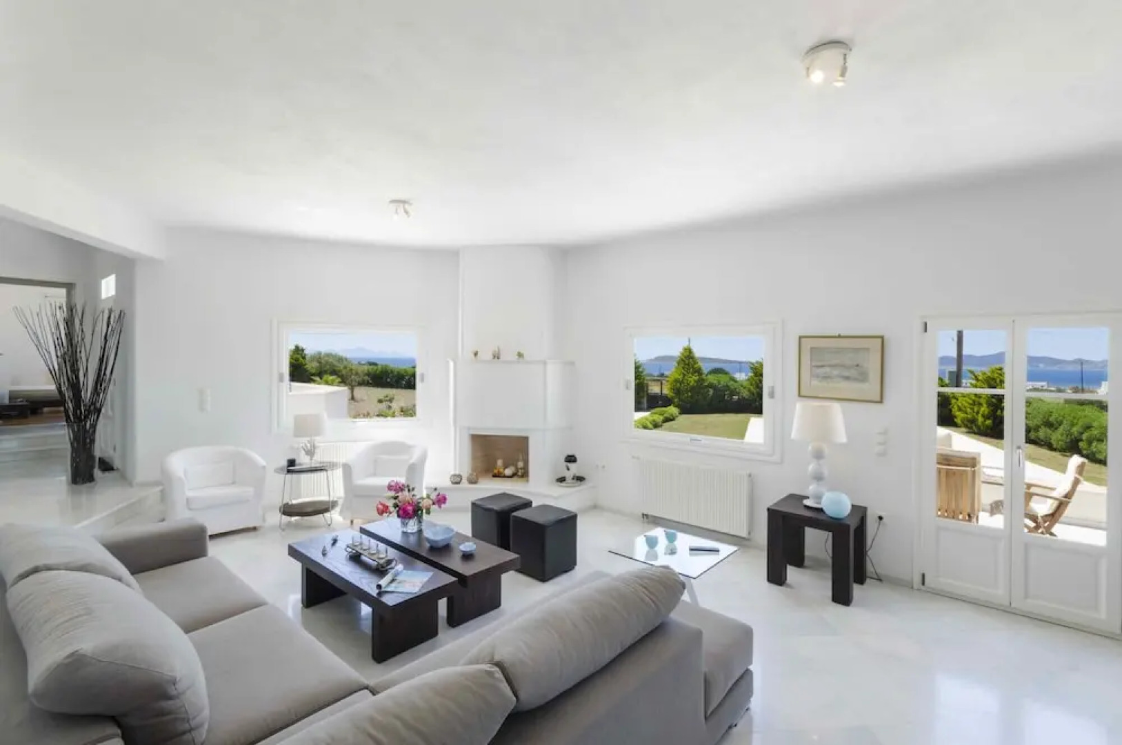 Villa Daria Close to Faragas Beach