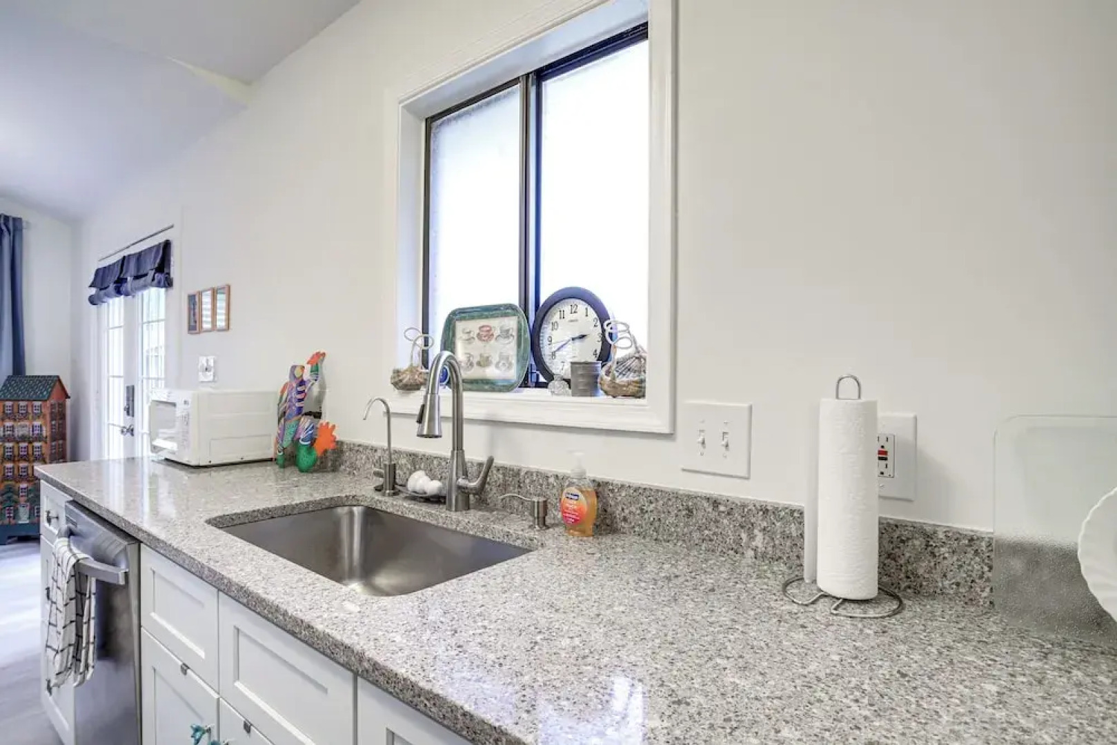 Charming Ocean Pines Home - 9 Mi to Beach!