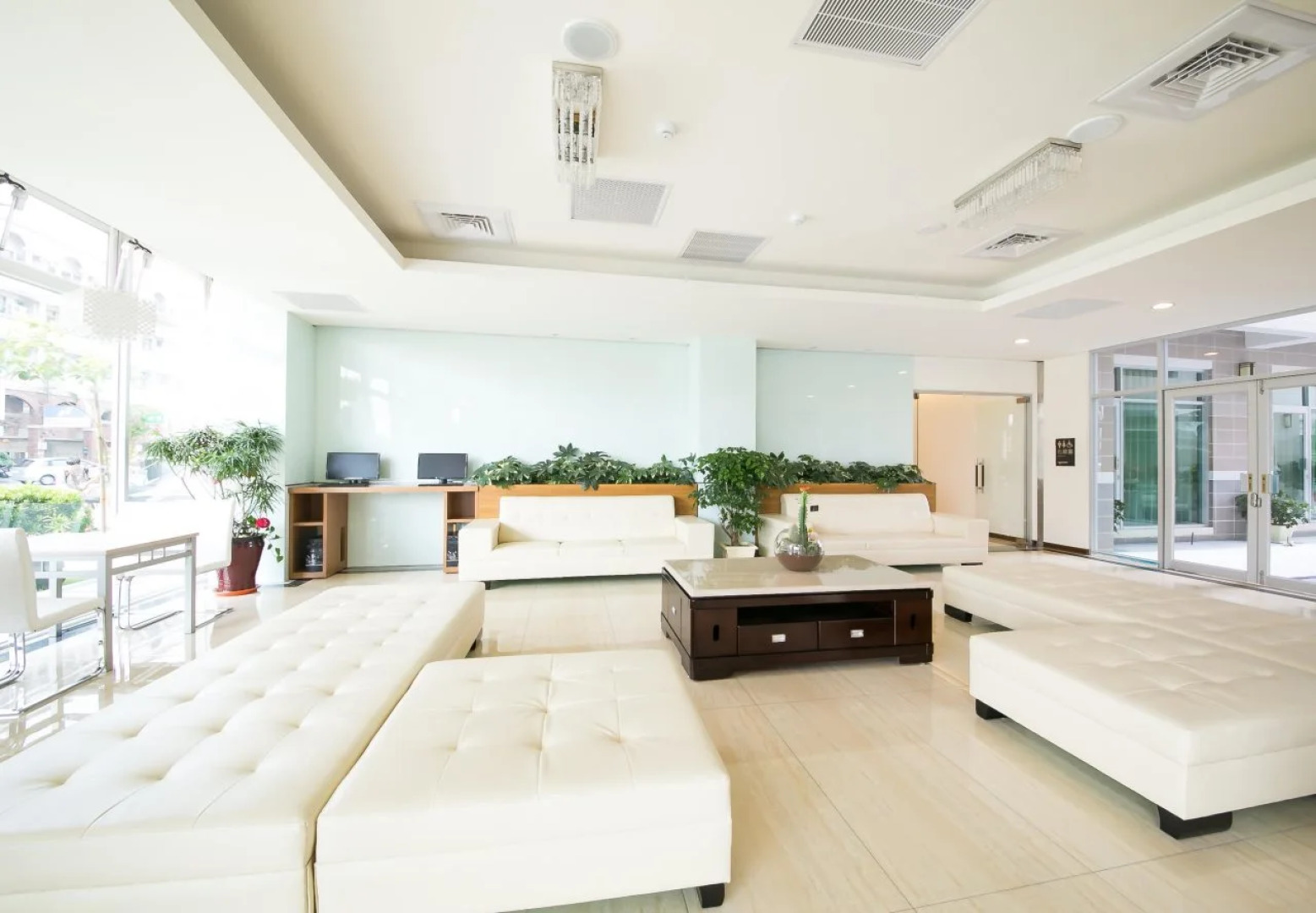 Sunseed International Villa