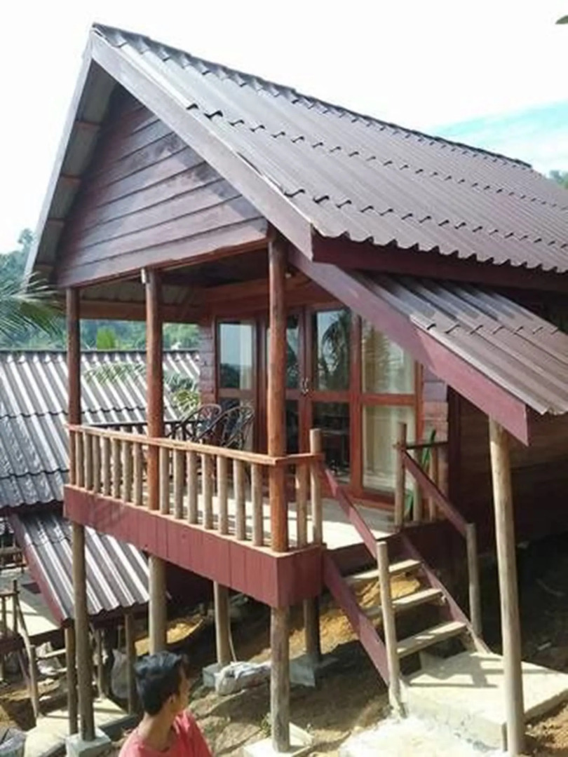 Happy Elephant Bungalows