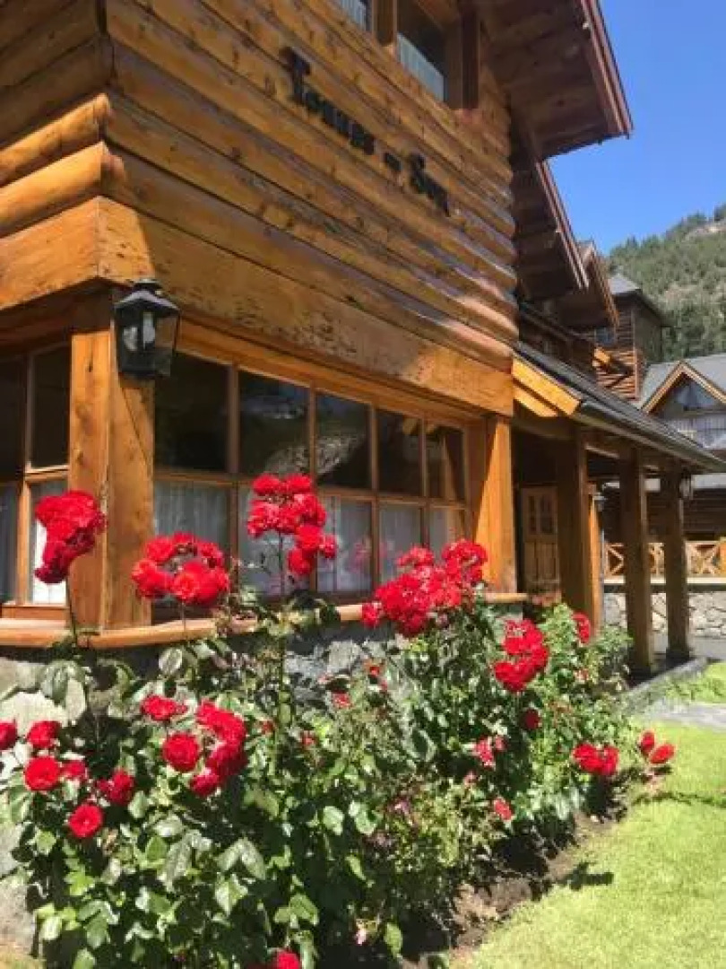 Torres del Sur Apart Hotel