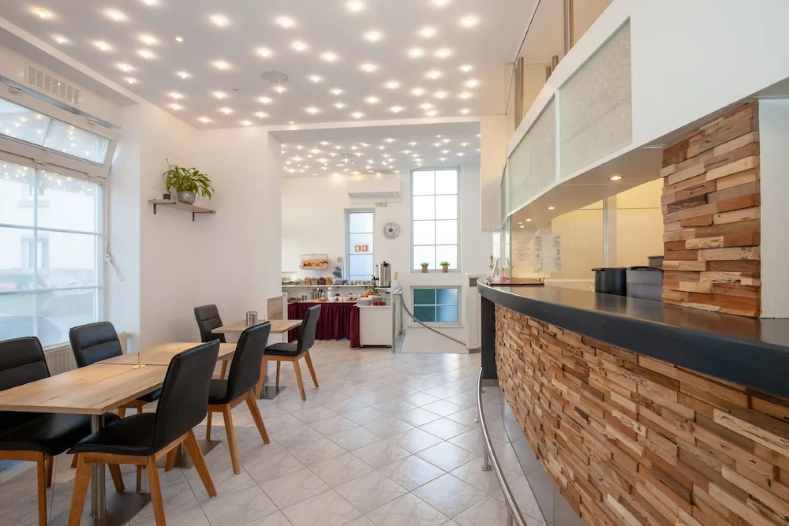 Relax Hotel & SPA Stuttgart