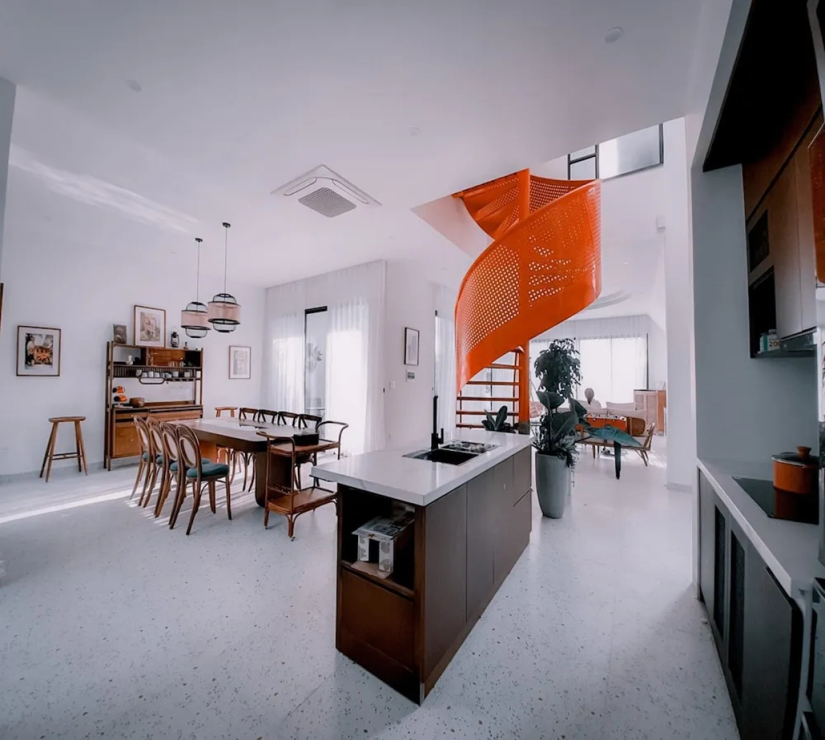 Venus Villa Flamingo Dai Lai by MAPSTAR