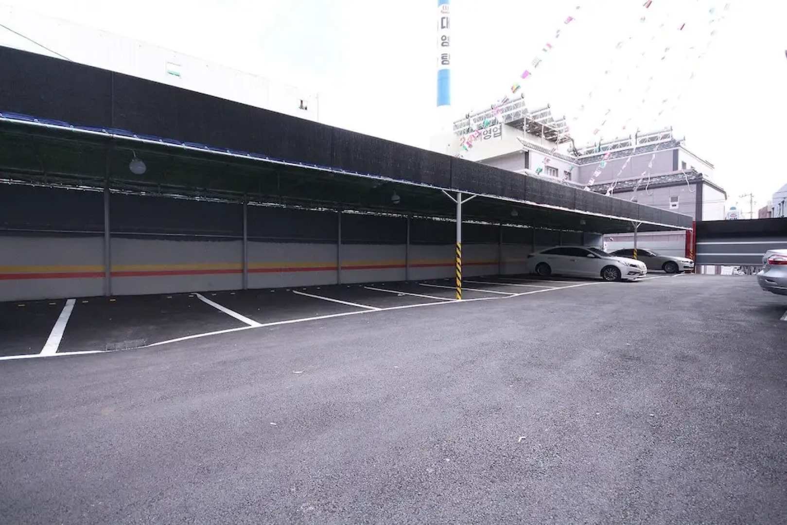 Yangsan Bukbudong Benz