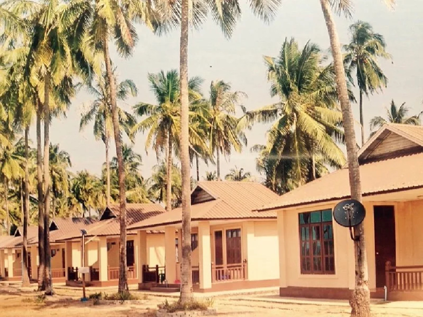 Coral Chaung Tha Beach Hotel