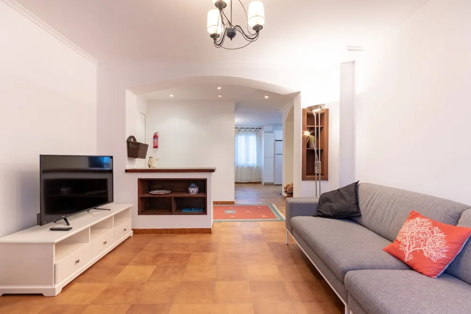 BAKIO ELGUERAY ENA with parking by Aston Rentals