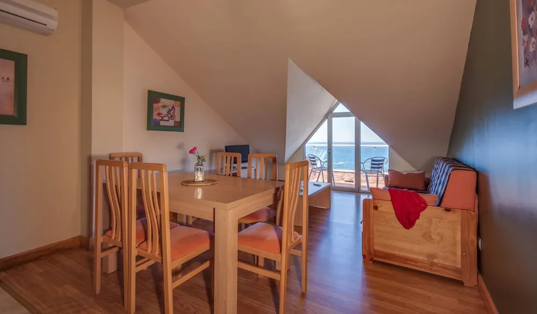 Apartamentos Mar Comillas