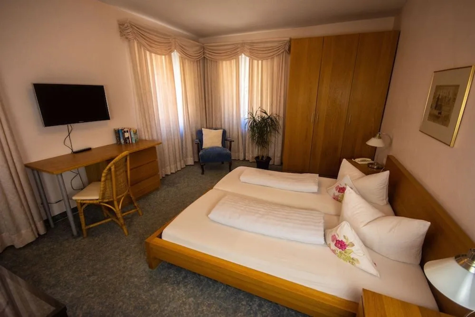 Hotel Restaurant Kaiserstuehler Hof