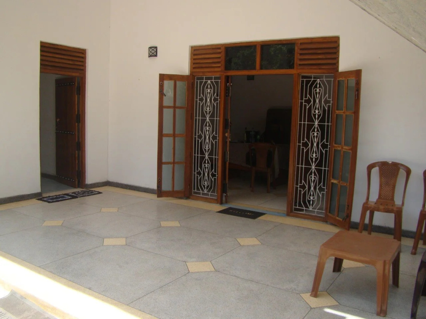 Priyanna Guest, Polonnaruwa