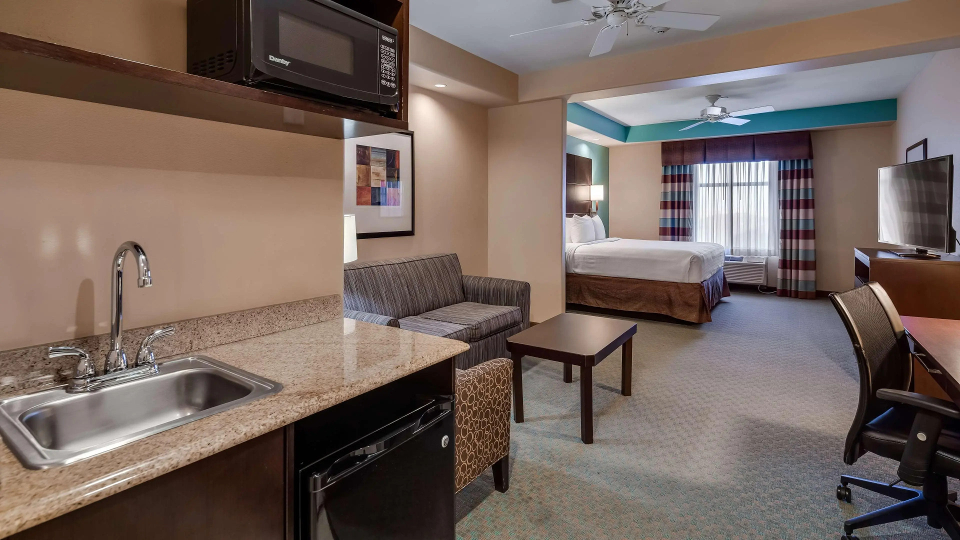 Best Western Plus Midland Suites
