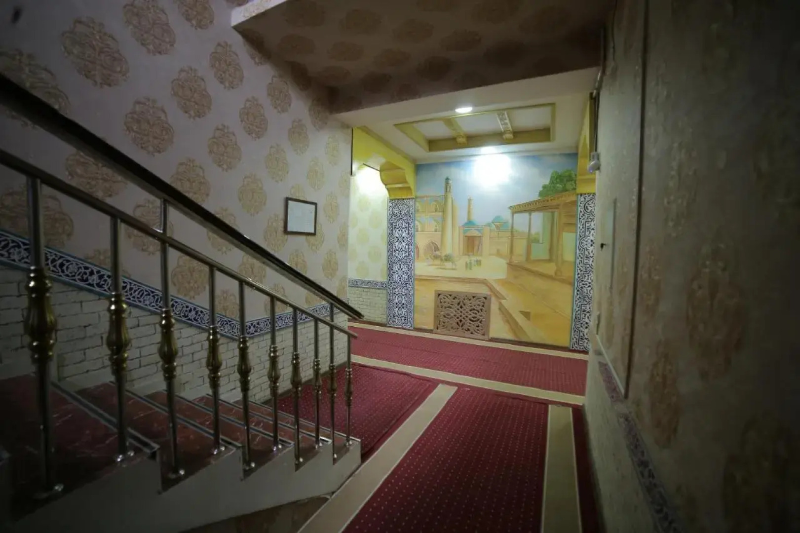 Khiva Silk Road (Хива Силк Роад)