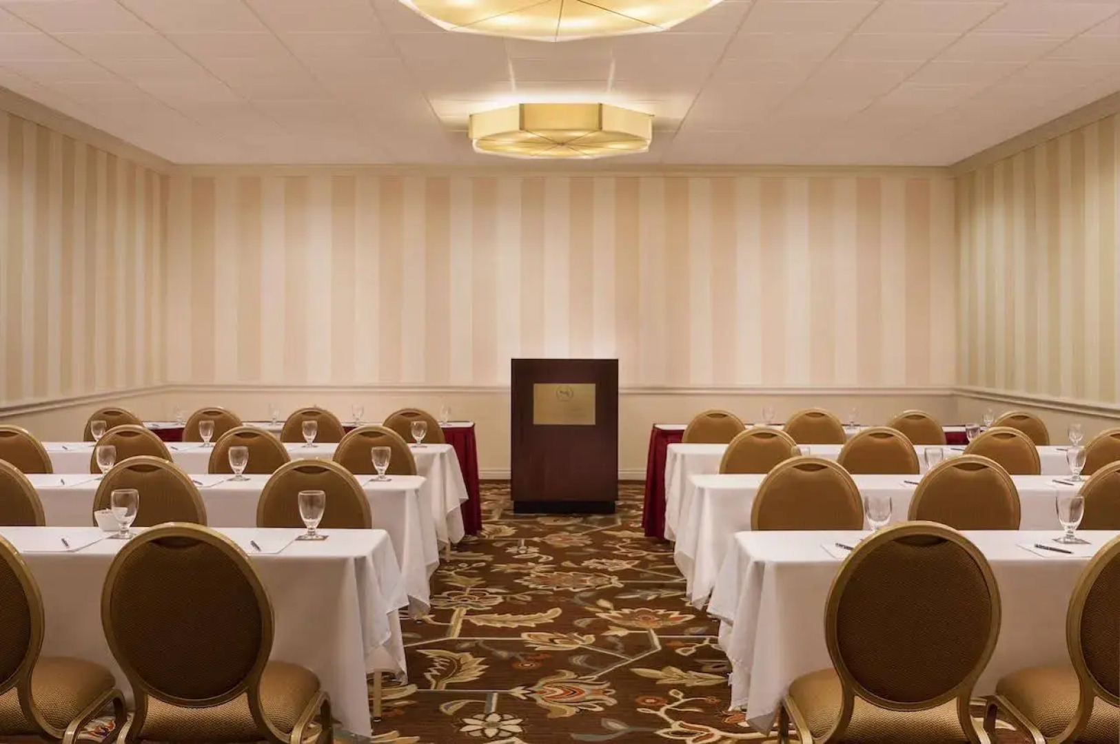 Wyndham Providence Airport