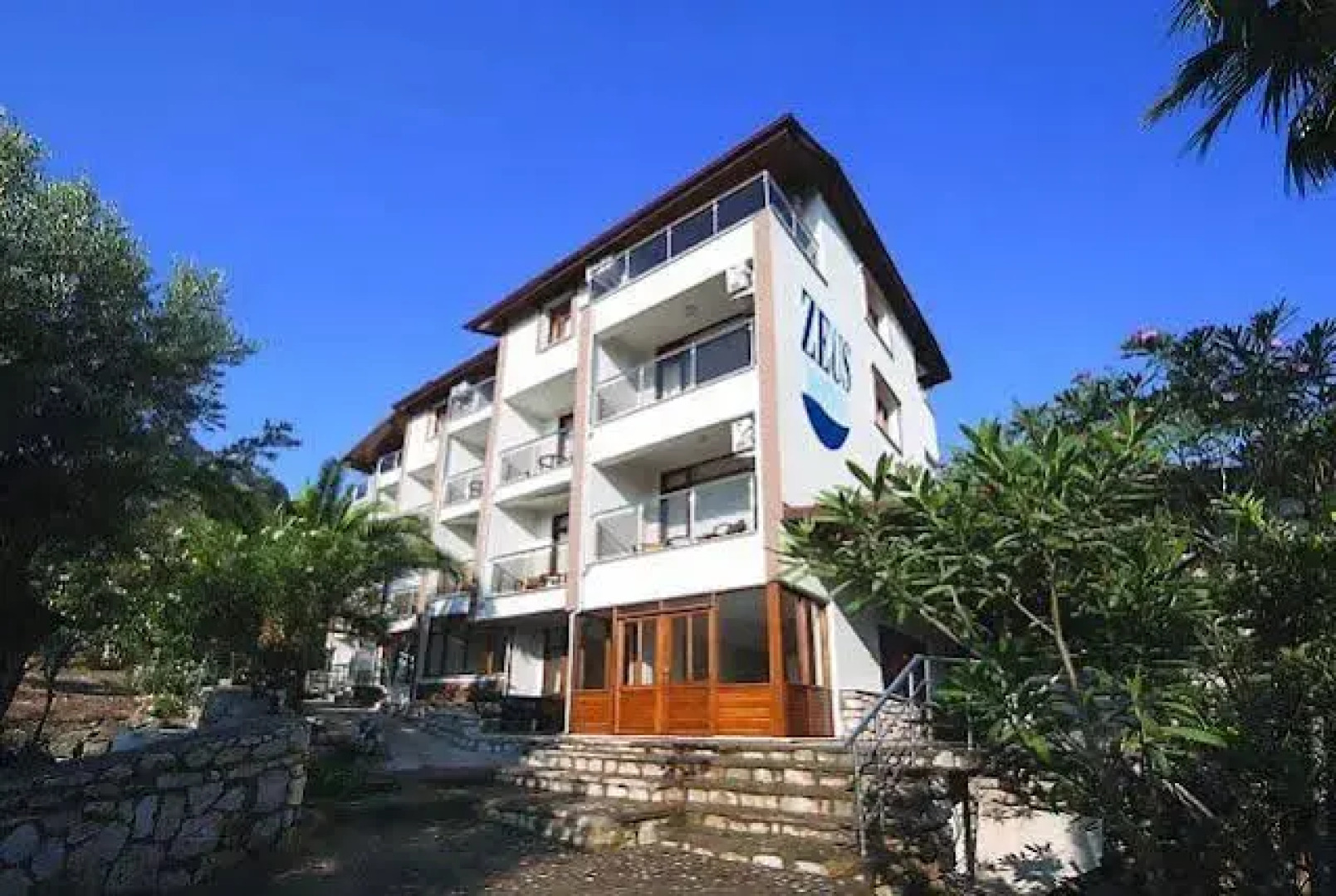 Zeus Kumlubük Hotel