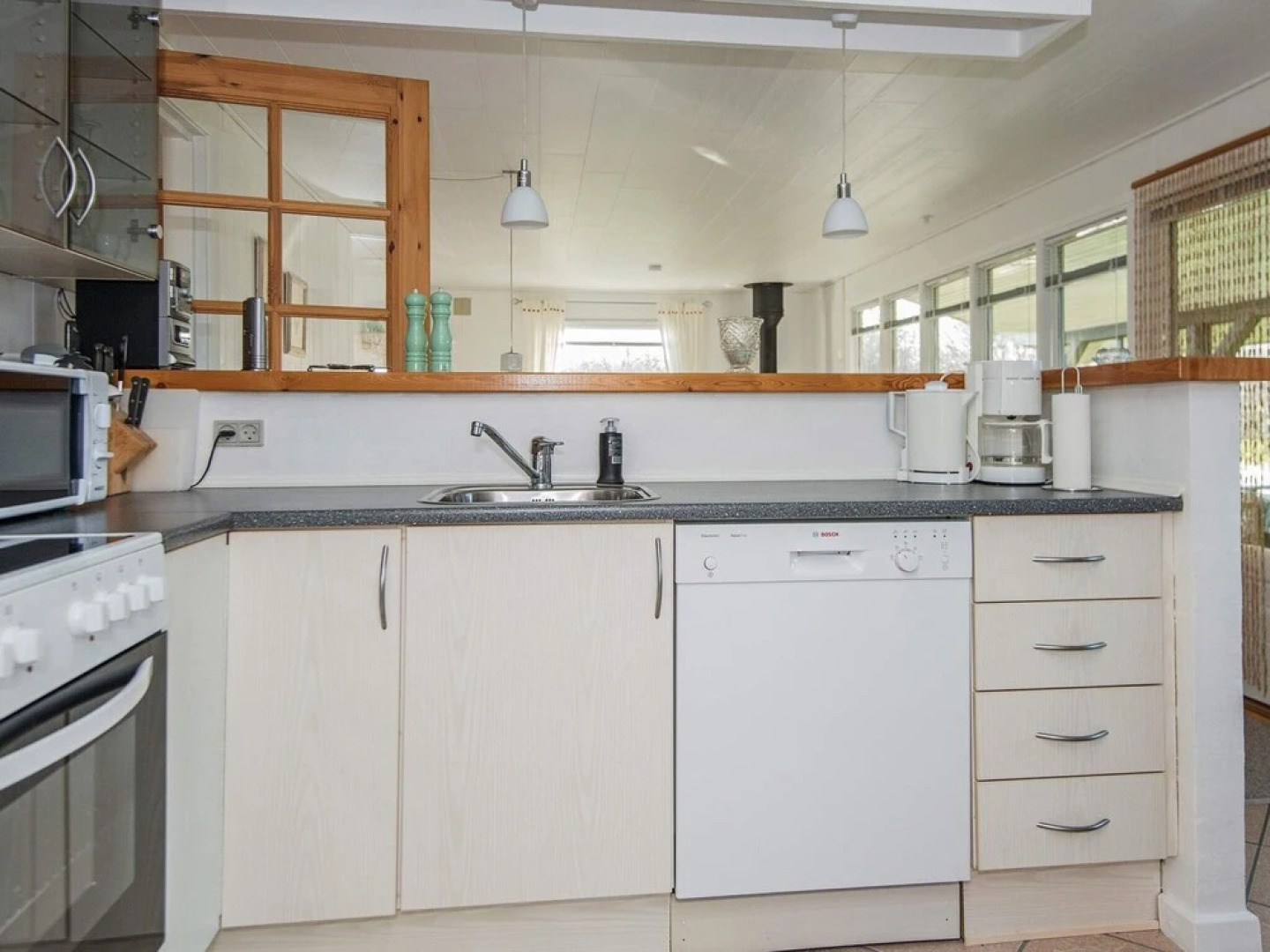 6 Person Holiday Home in Hemmet