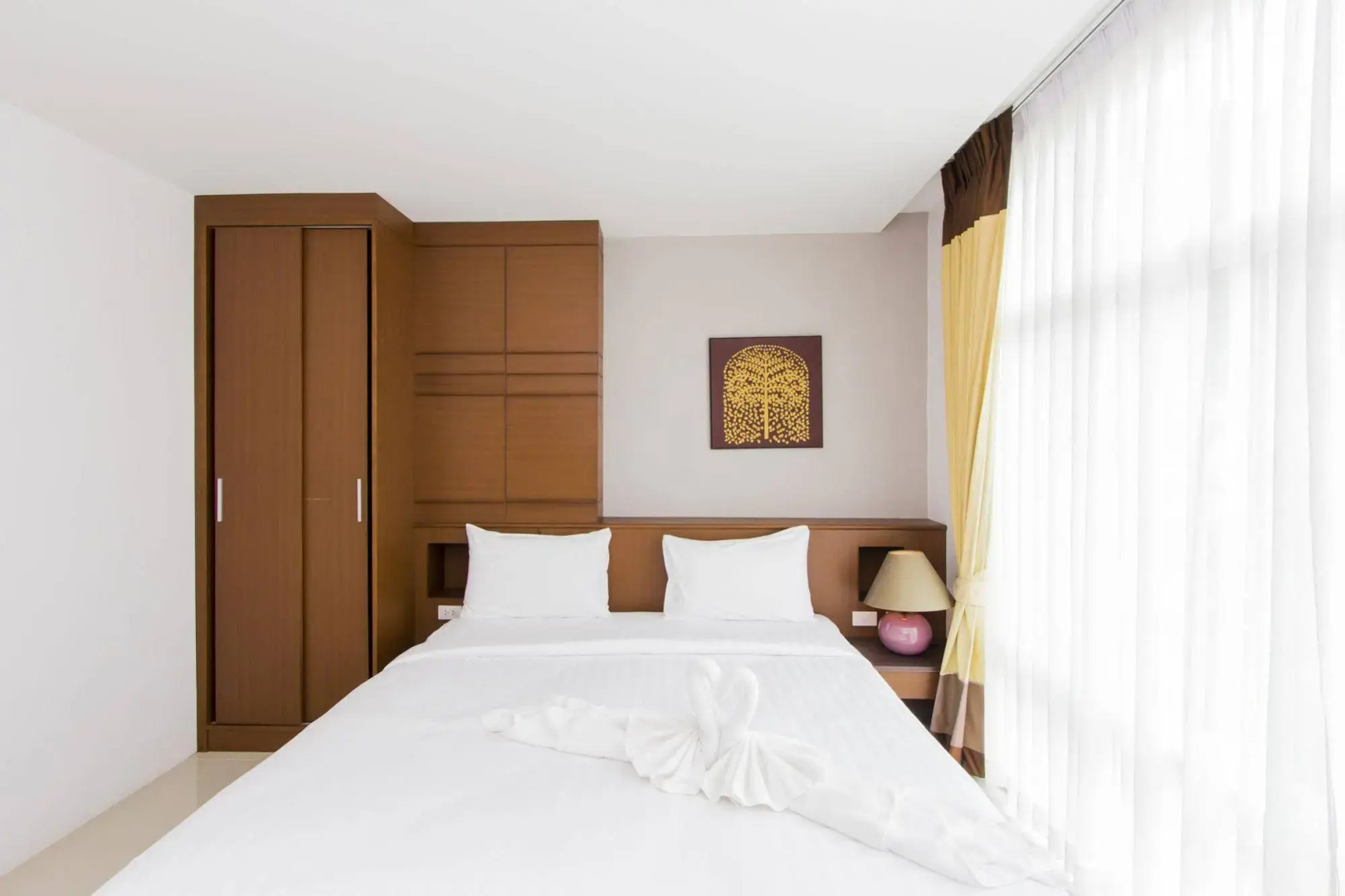 Baan Lukkan Patong Resort