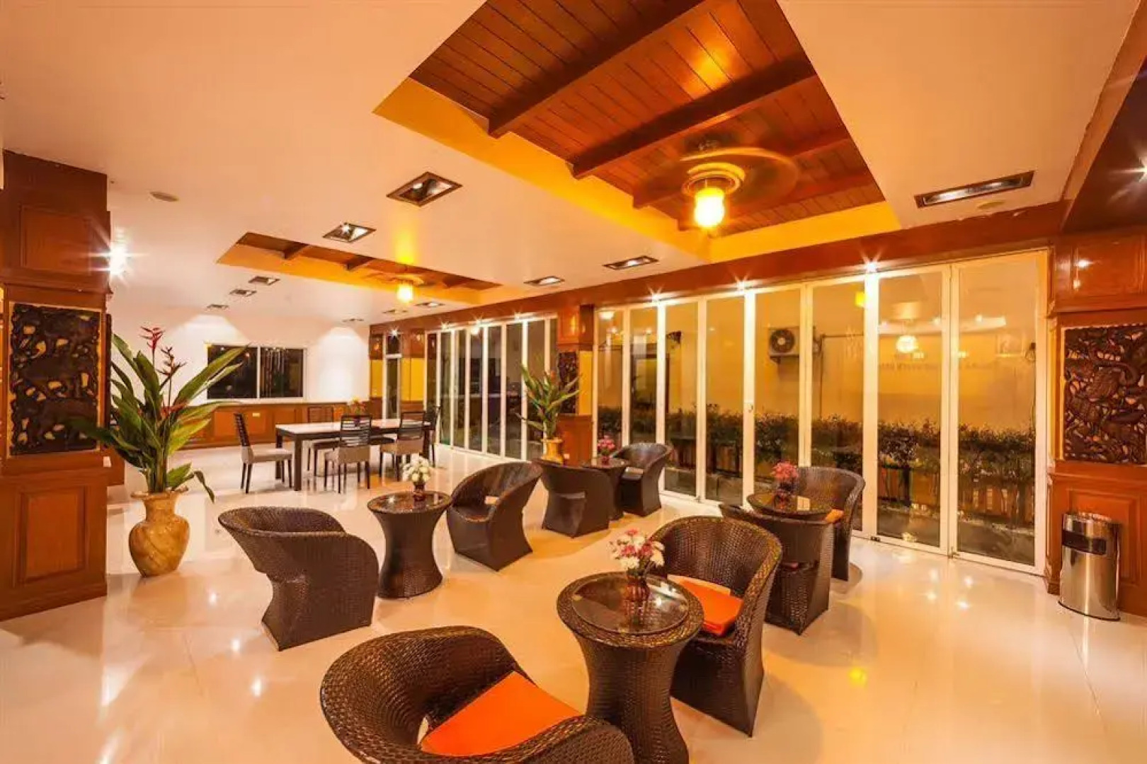 Million Patong Beach Resort