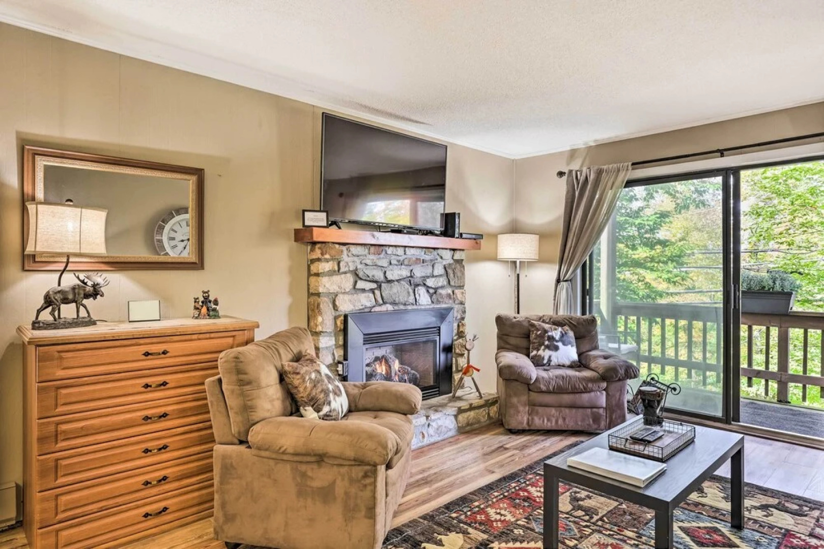 Pet-friendly Condo: Walk to Beech Mtn Resort!