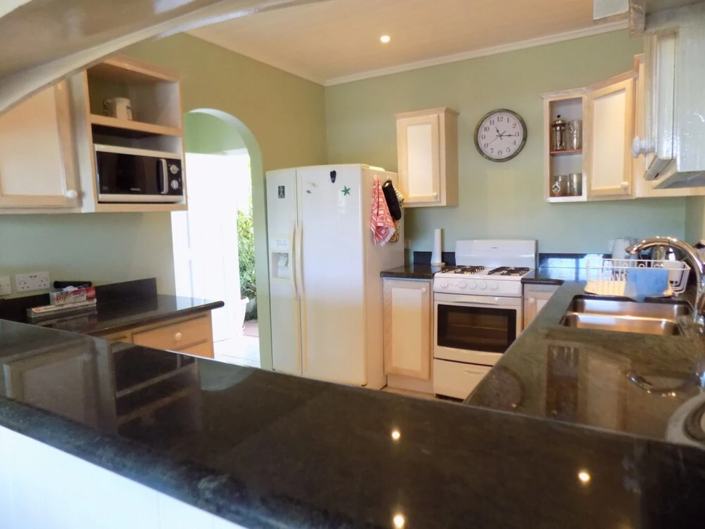 The Pelican #3 - Spacious 2 bedroom 2.5 bath waterfront townhome in the heart of Rodney Bay. 2 Townhouse by RedAwning