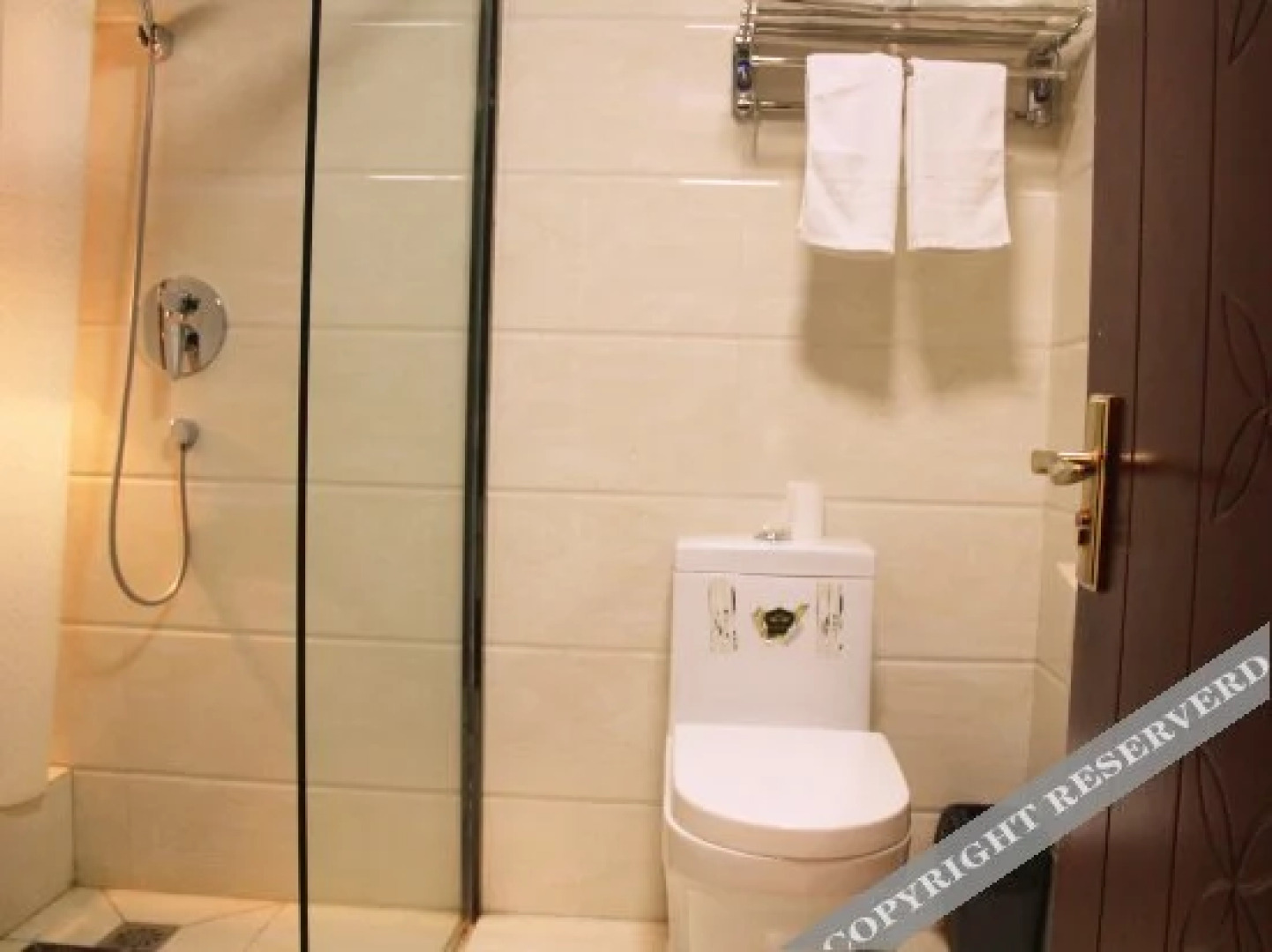 Yixuanju Business Hotel