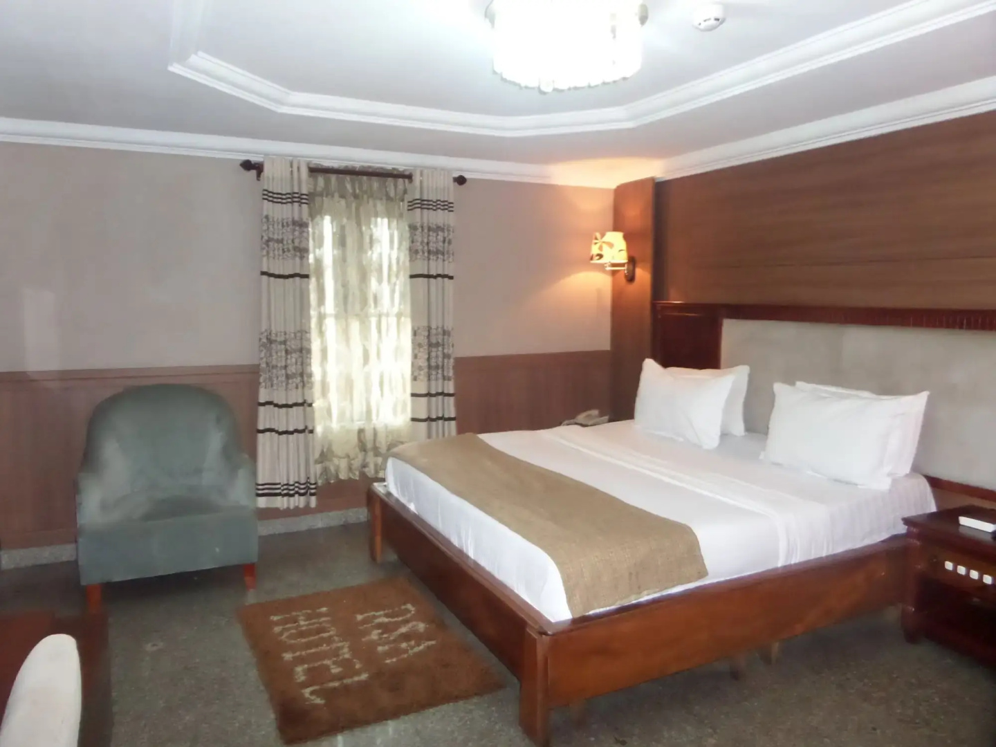 R&A City Hotel