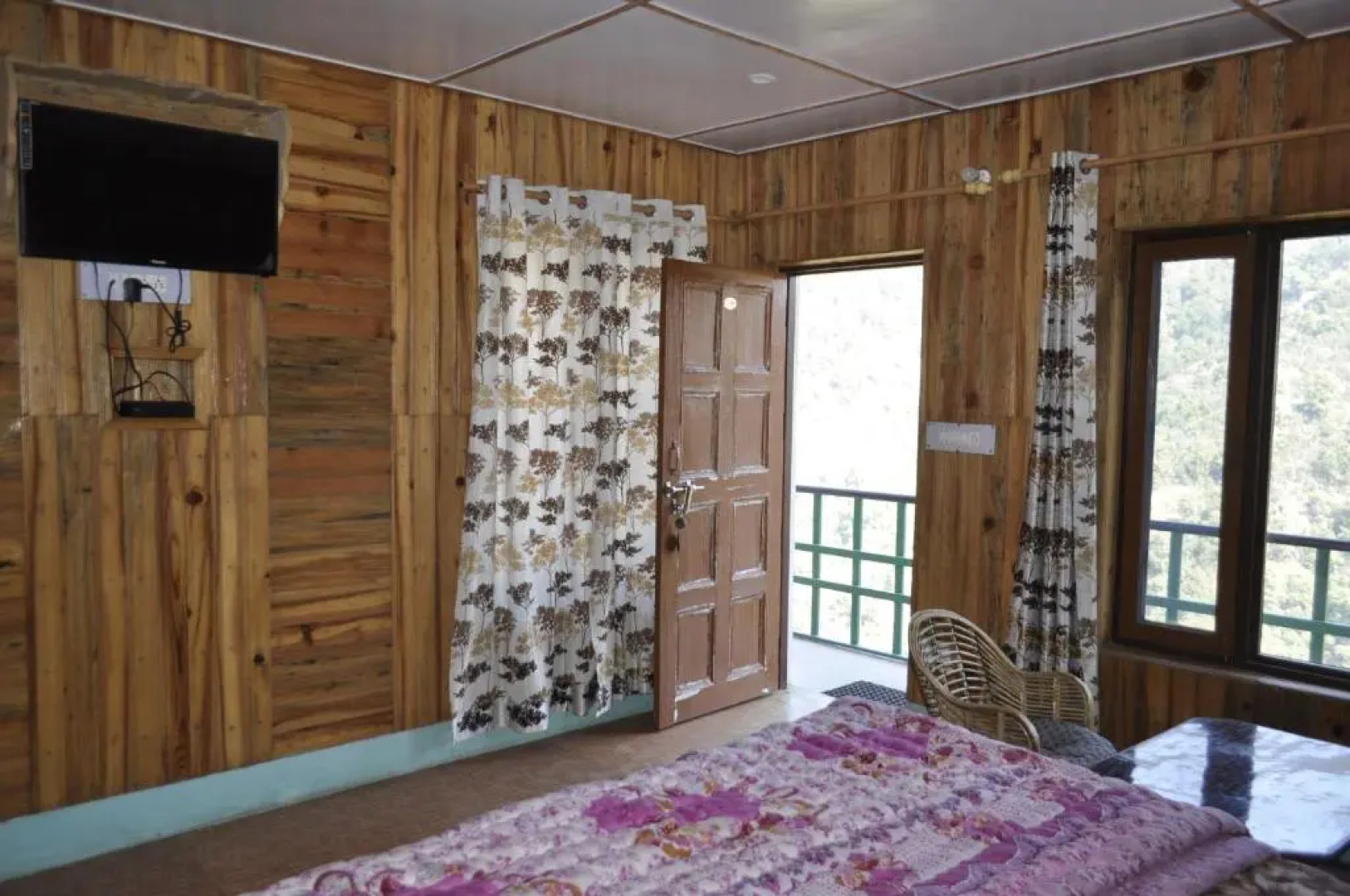 Hotel Garden Cottage & Resort Dhanaulti