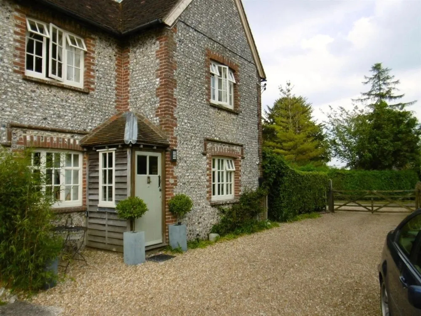 Charlton Twenty-Eight