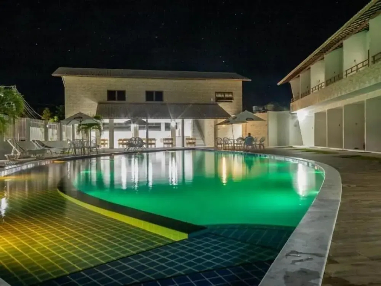 Paraíso Barra Hotel